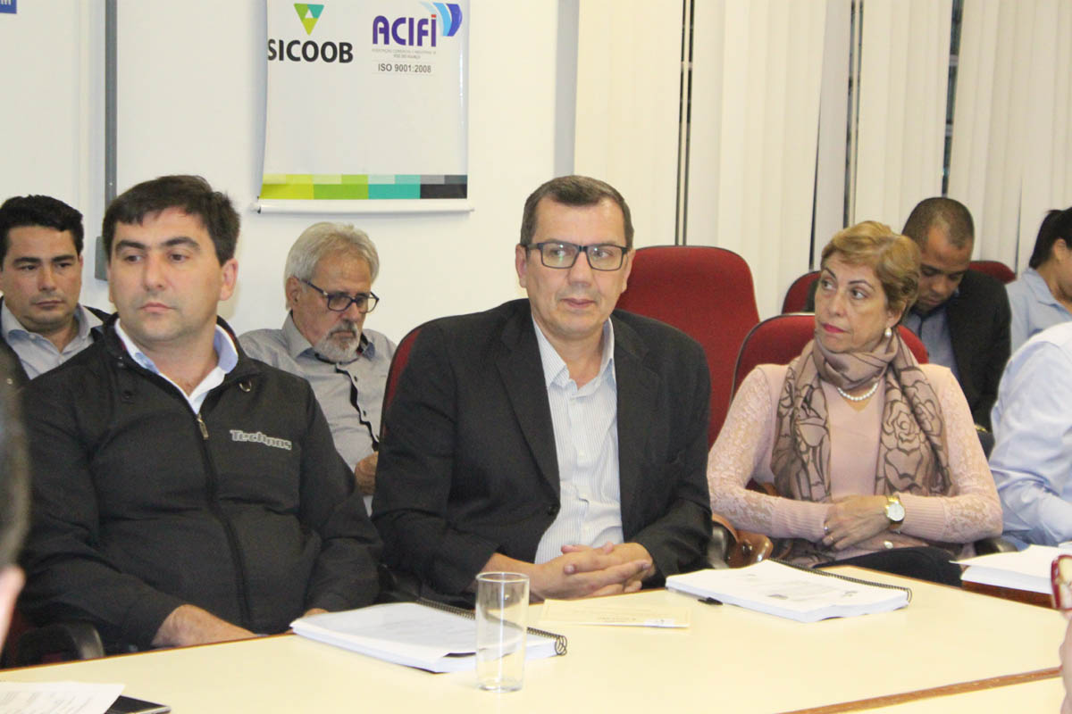 ACIFI tem primeira reunião sob presidência de Leandro Costa