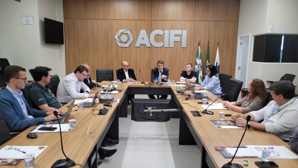 Na ACIFI, Oeste em Desenvolvimento reforça monitoramento dos pedágios